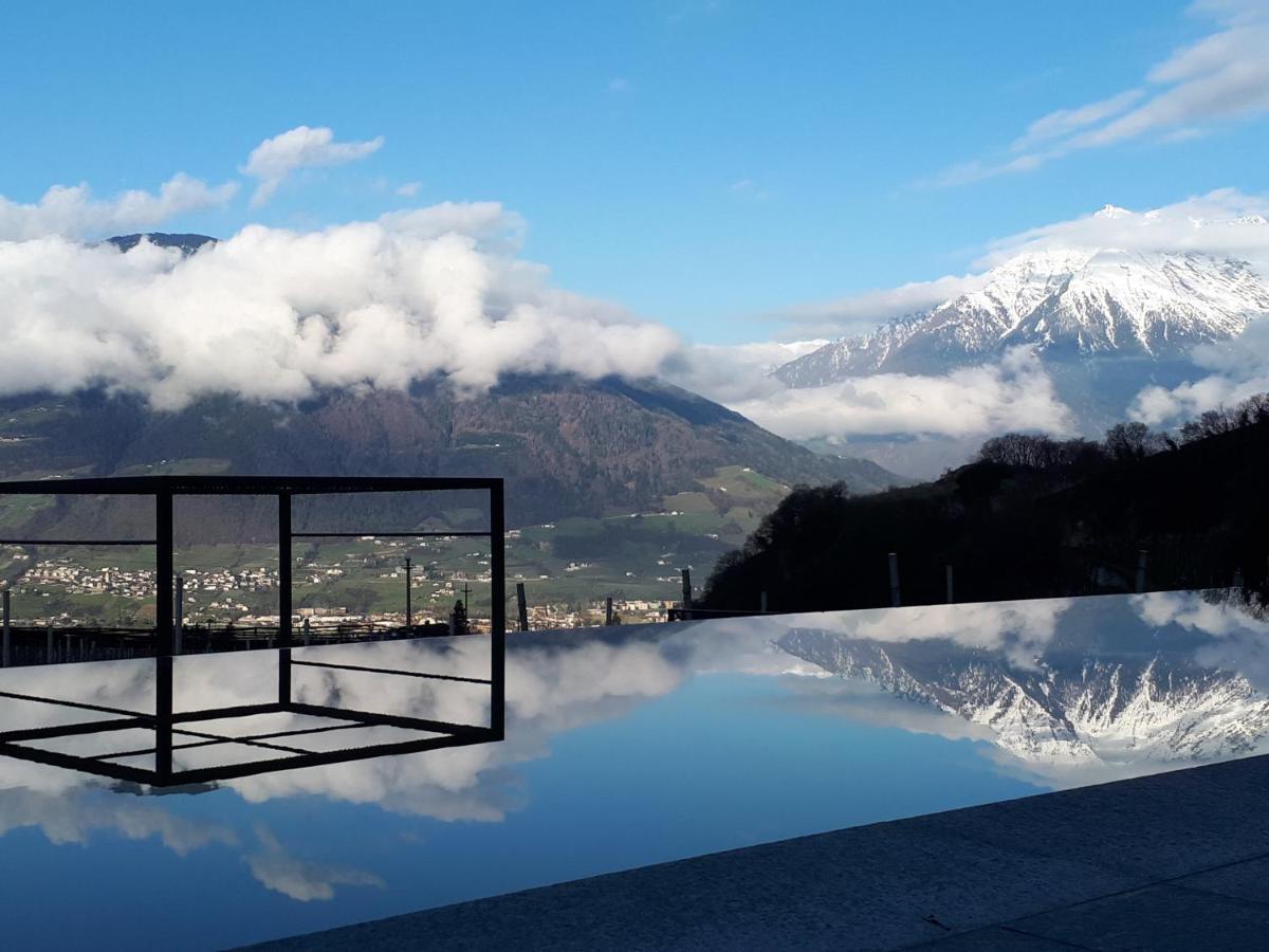 Hotel Kiendl Schenna Bagian luar foto