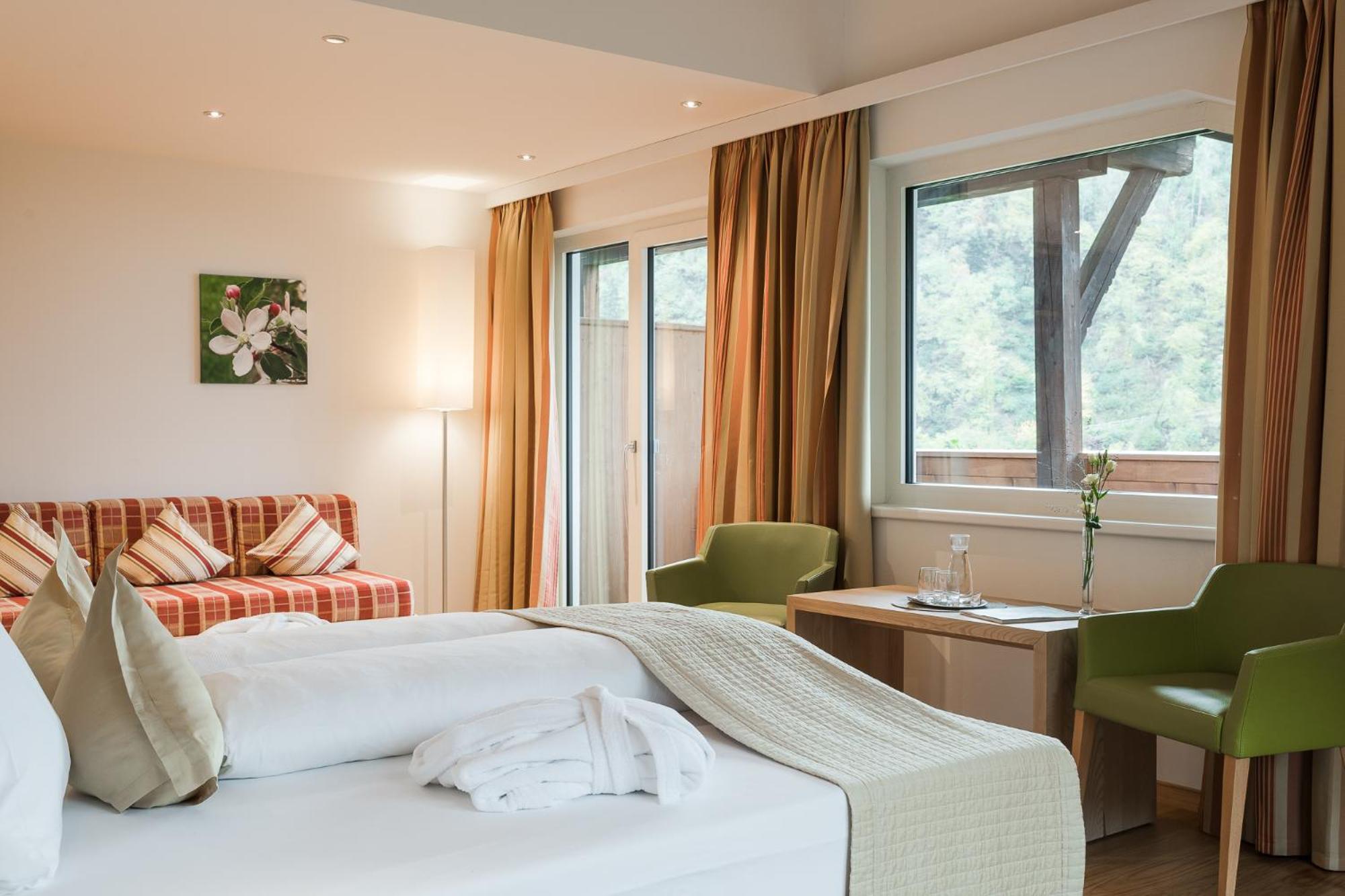 Hotel Kiendl Schenna Ruang foto