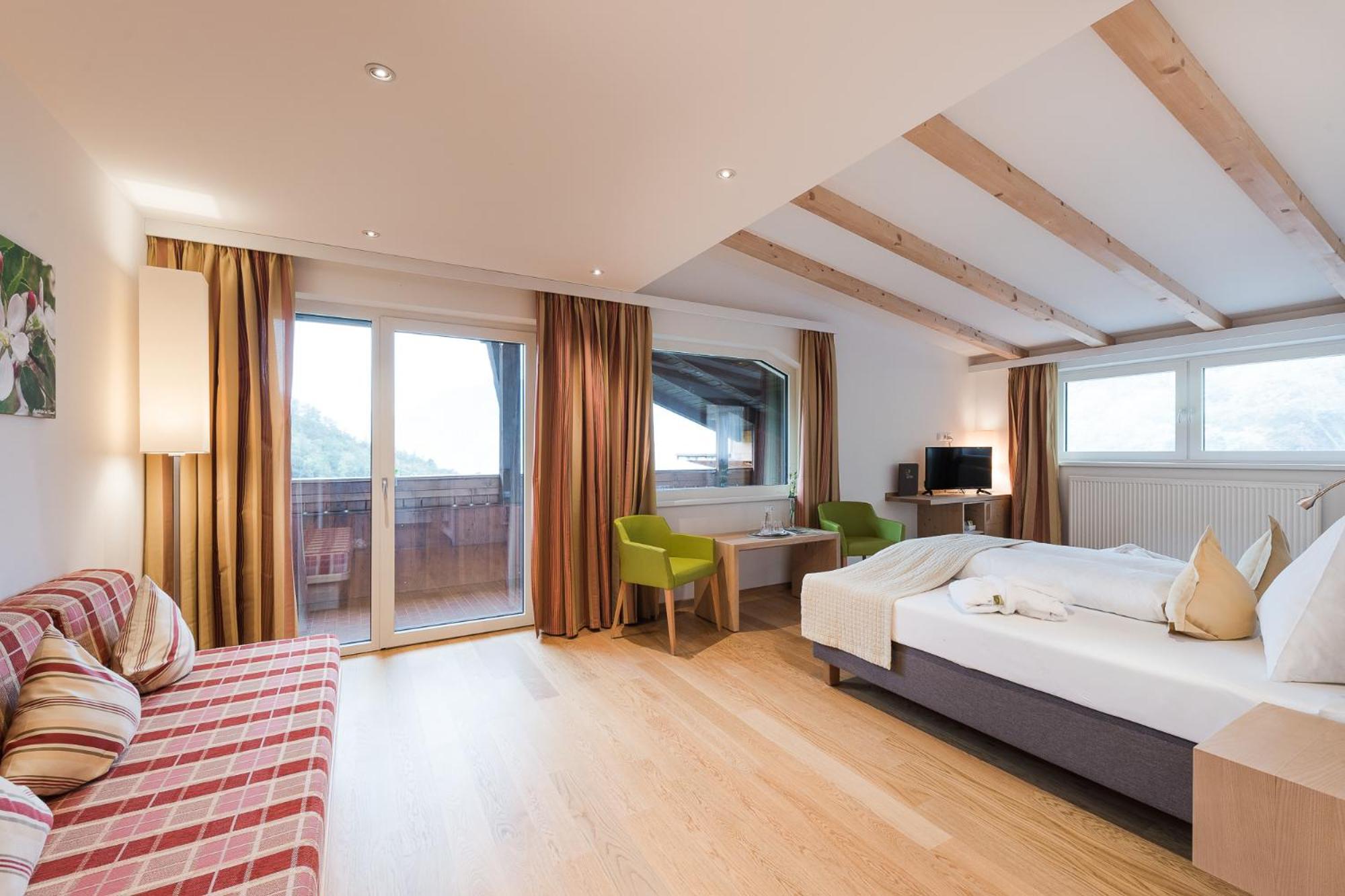 Hotel Kiendl Schenna Ruang foto