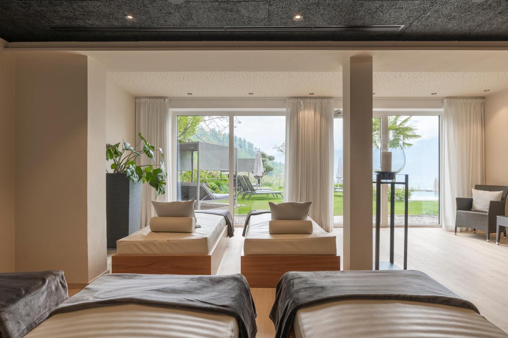 Hotel Kiendl Schenna Bagian luar foto
