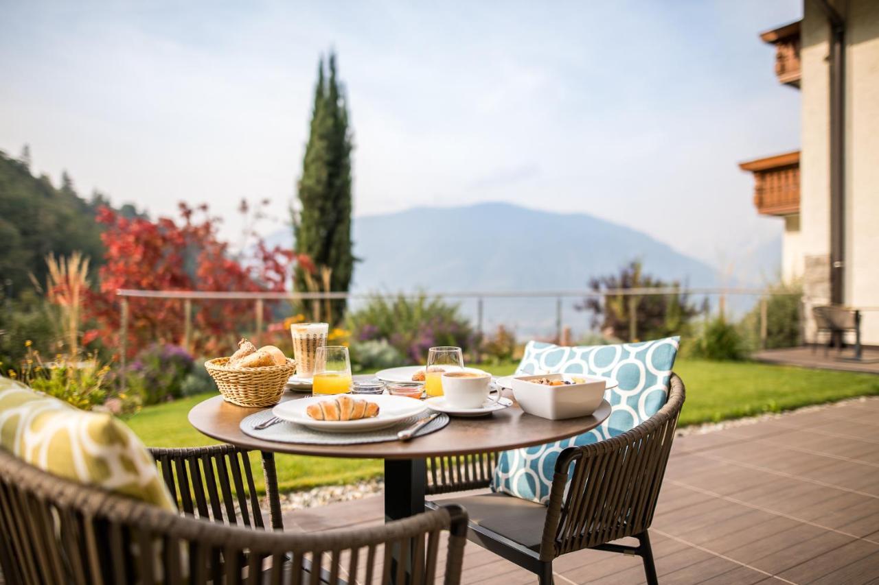 Hotel Kiendl Schenna Bagian luar foto